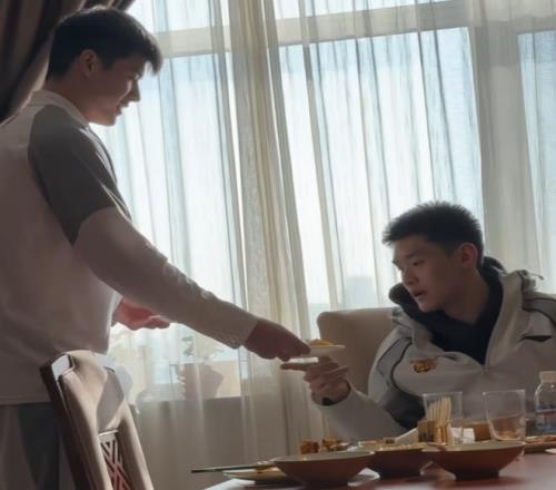 库里刷新纪,半场,神迹的最年,亚博体育,亚博体育,Yabo,Sports,亚博体育官网