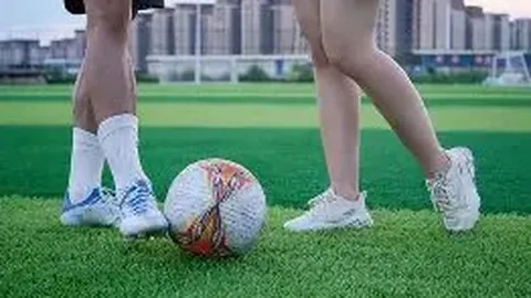 申花客场憾负广岛三箭，路易斯错失良机+击中门柱，荒木隼人一击制胜！惊心动魄一战引热议！